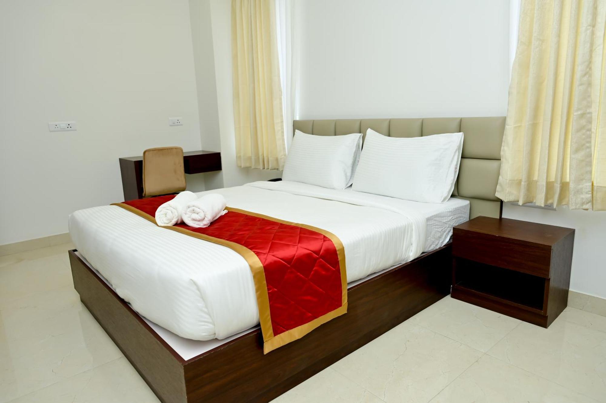 Downtown The Mallika Sapphire Chikmagalur Bagian luar foto