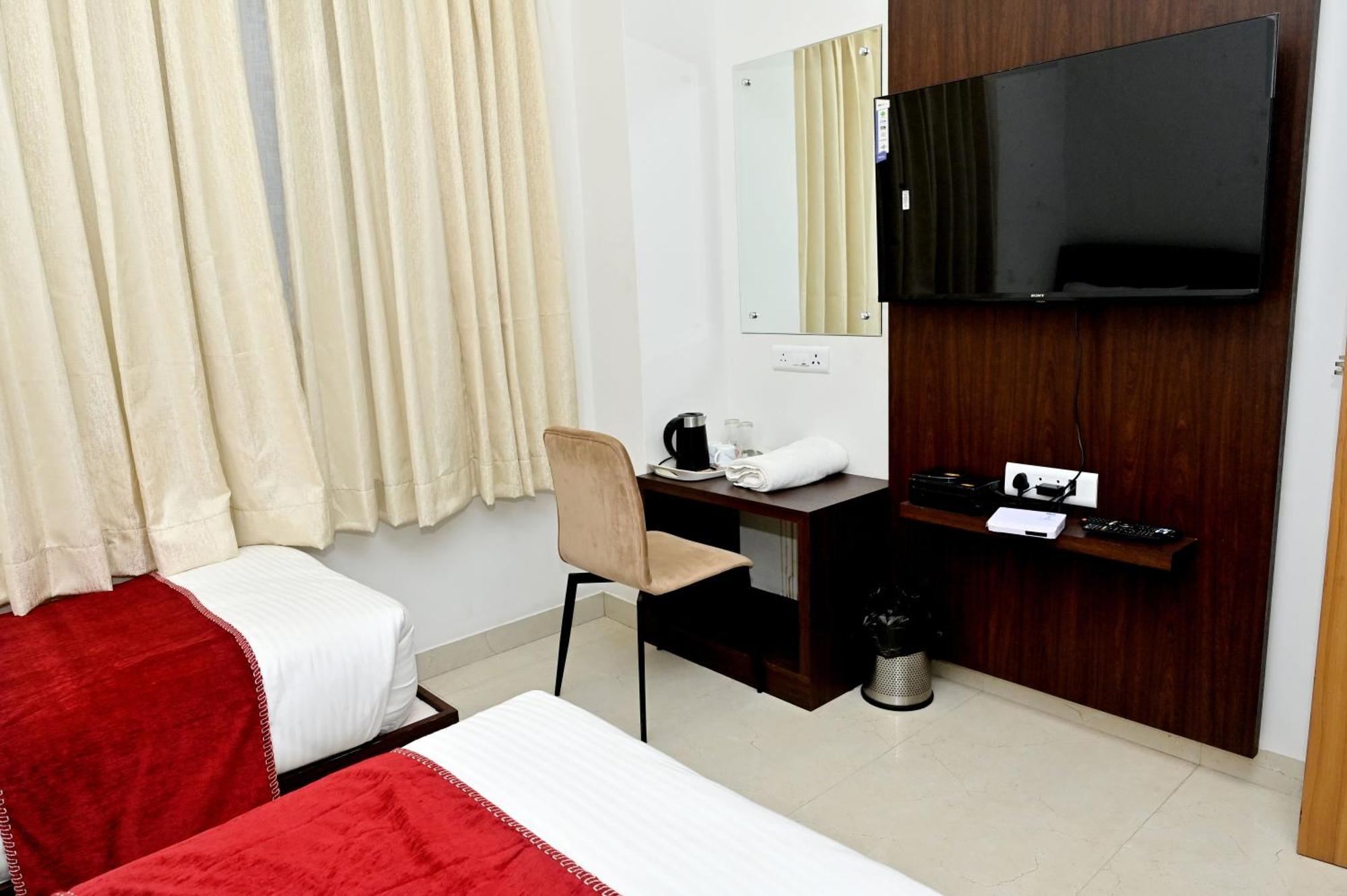 Downtown The Mallika Sapphire Chikmagalur Bagian luar foto